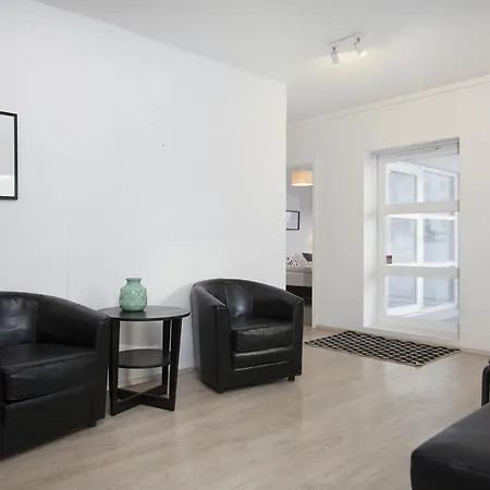Downtown Dream Aparthotel